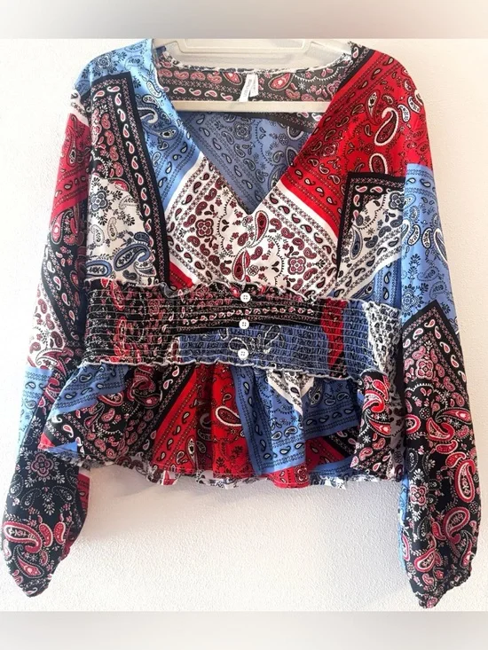 Live 4 Truth Blouse 1X Boho Floral Patchwork Smocked Peplum V Neck Spring Top - Picture 2 of 7